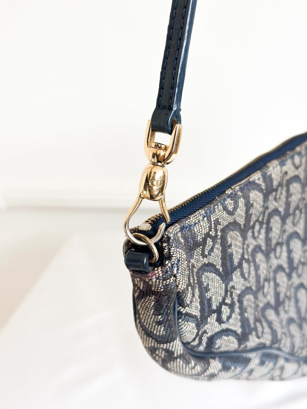 Christian Dior Vintage Saddle Bag - Picture 8 of 16